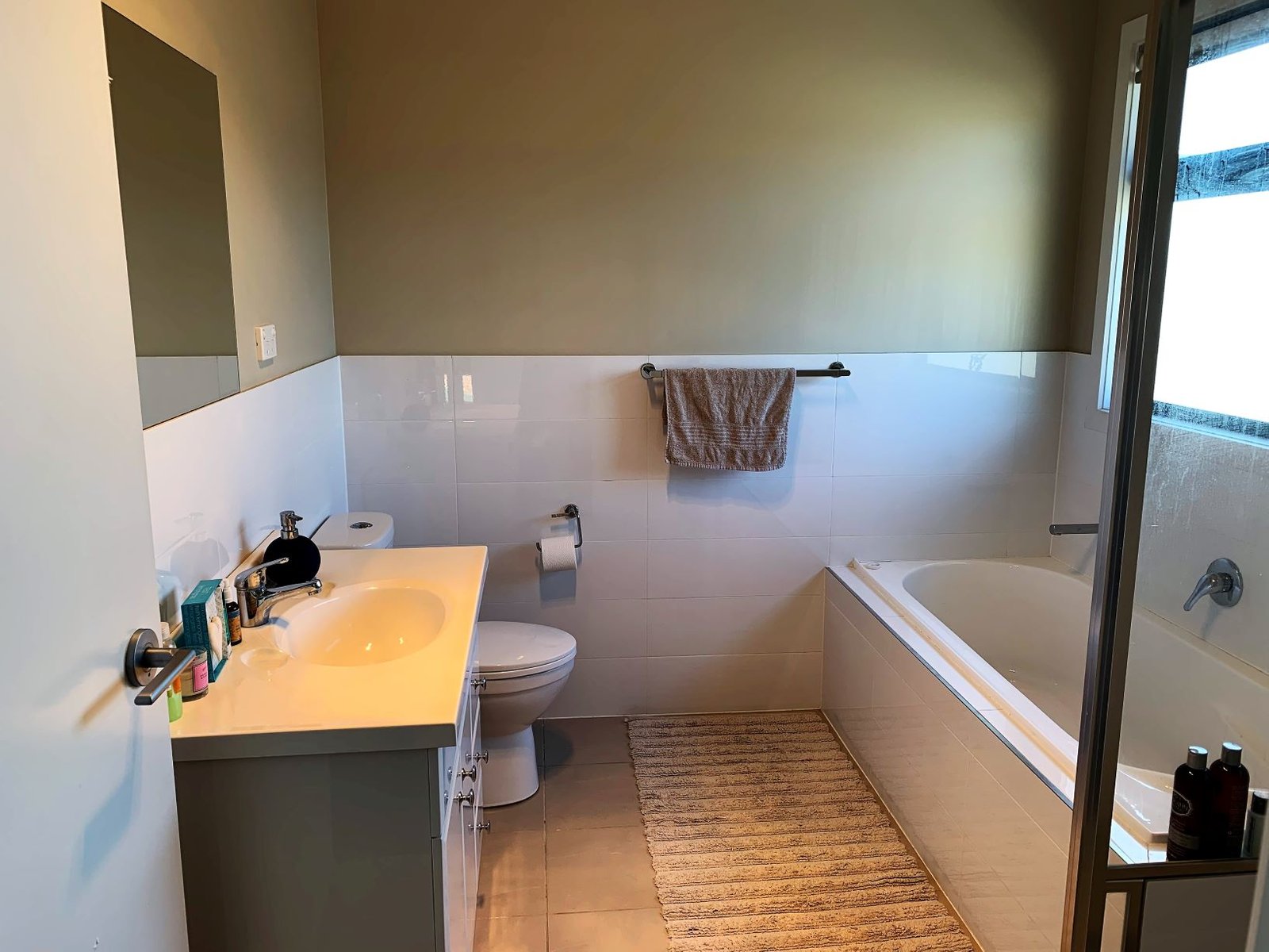 2/23 Gilmore Place QUEANBEYAN WEST 11