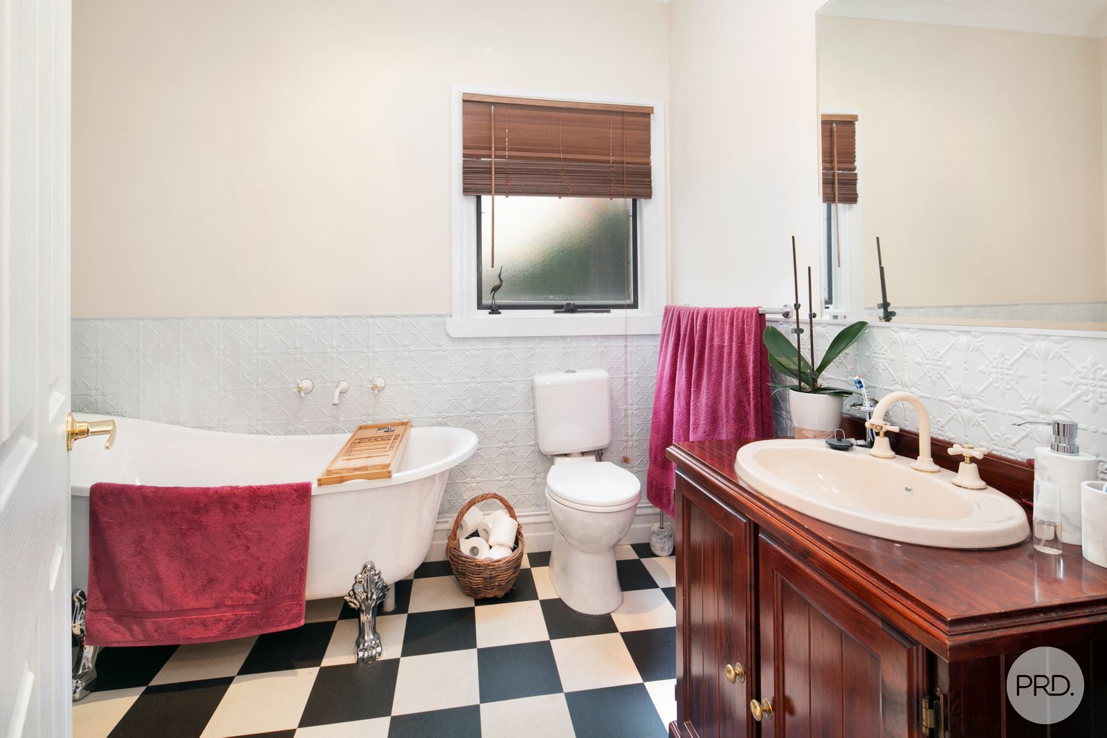 223 Humffray Street North BALLARAT EAST 17