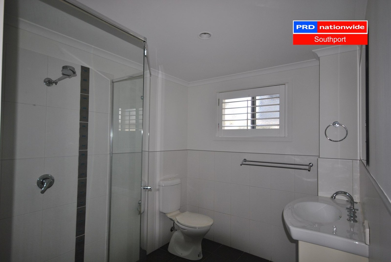 2/23 Hunter Avenue LABRADOR 9