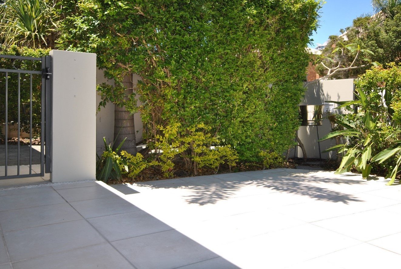 2/23 Hunter Avenue LABRADOR 14