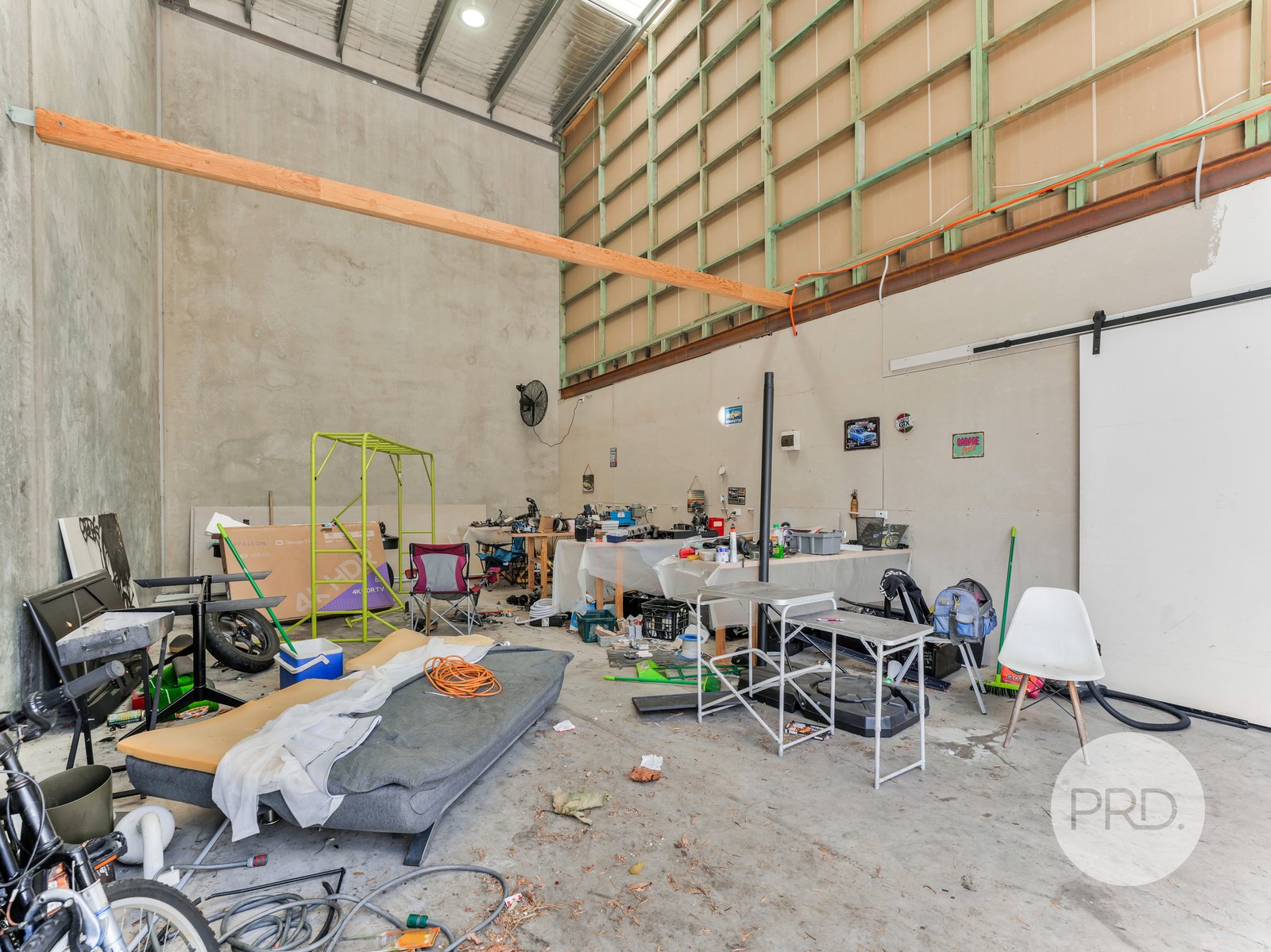 22/3 MacDonald Rd  INGLEBURN 21