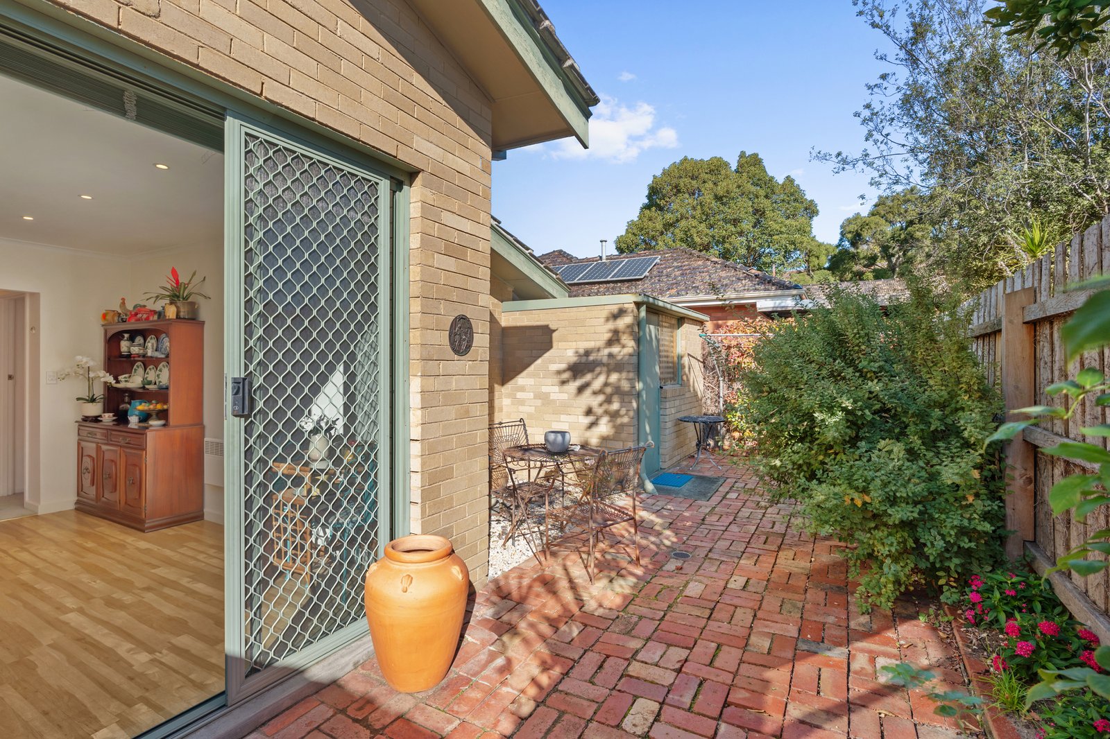 Gallery: 2/23 Nepean Avenue
