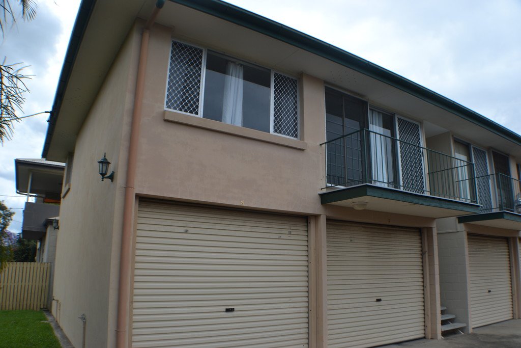 2/23 Railway Pde.  NUNDAH 2