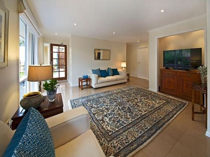 Gallery: 2/23 Rennison Street