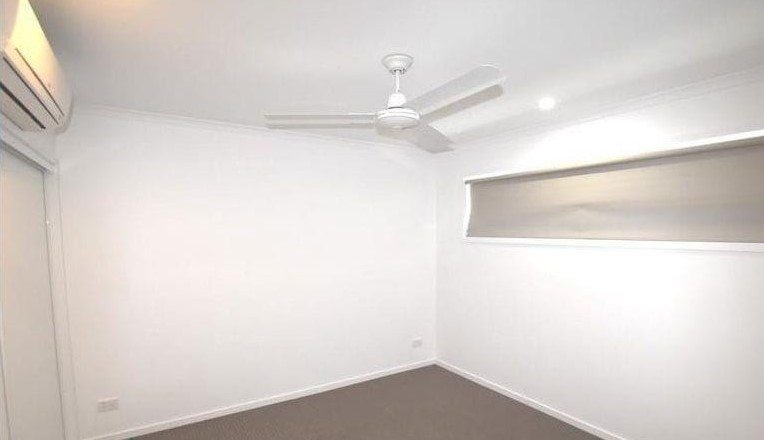2/23 Roberts Street SOUTH GLADSTONE 13