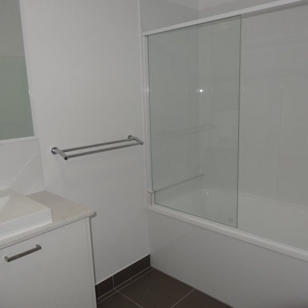 2/23 Roberts Street SOUTH GLADSTONE 14