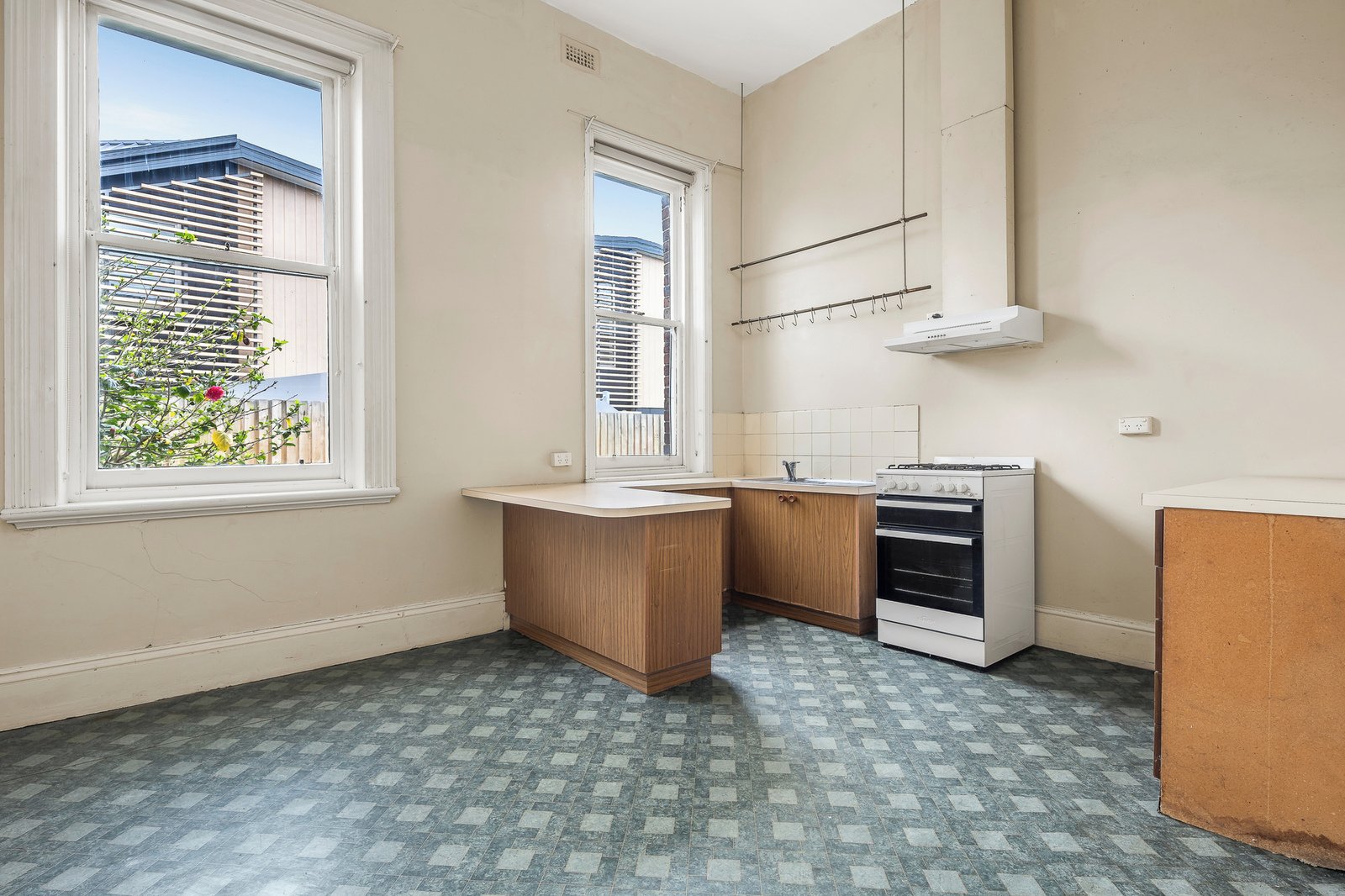 Gallery: 2/23 Sandham Street