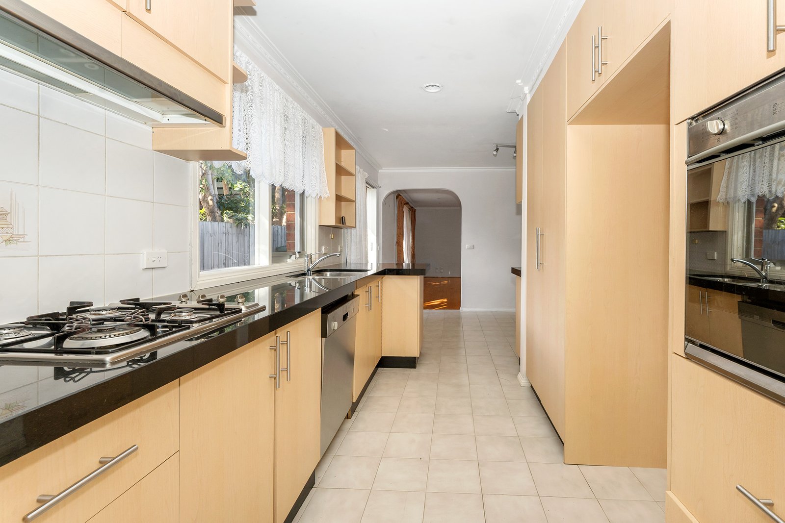 Real Estate and Property in 2/23 Scott Street, Caulfield South, VIC