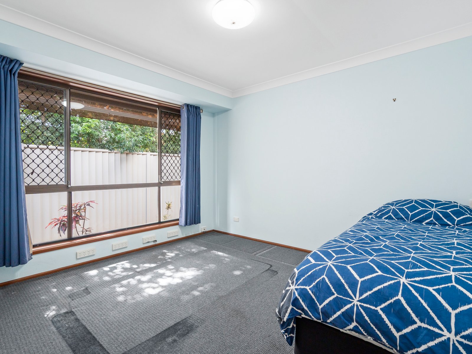2/23 Townson Avenue PALM BEACH 12