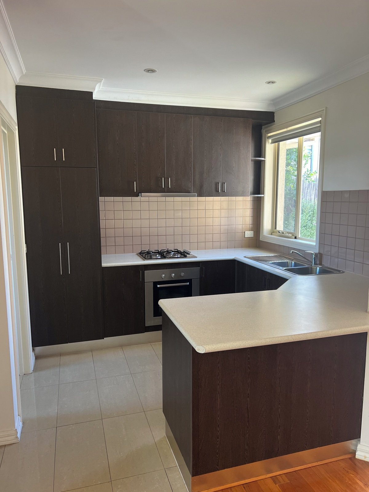 Gallery: 2/23 Whiton Street