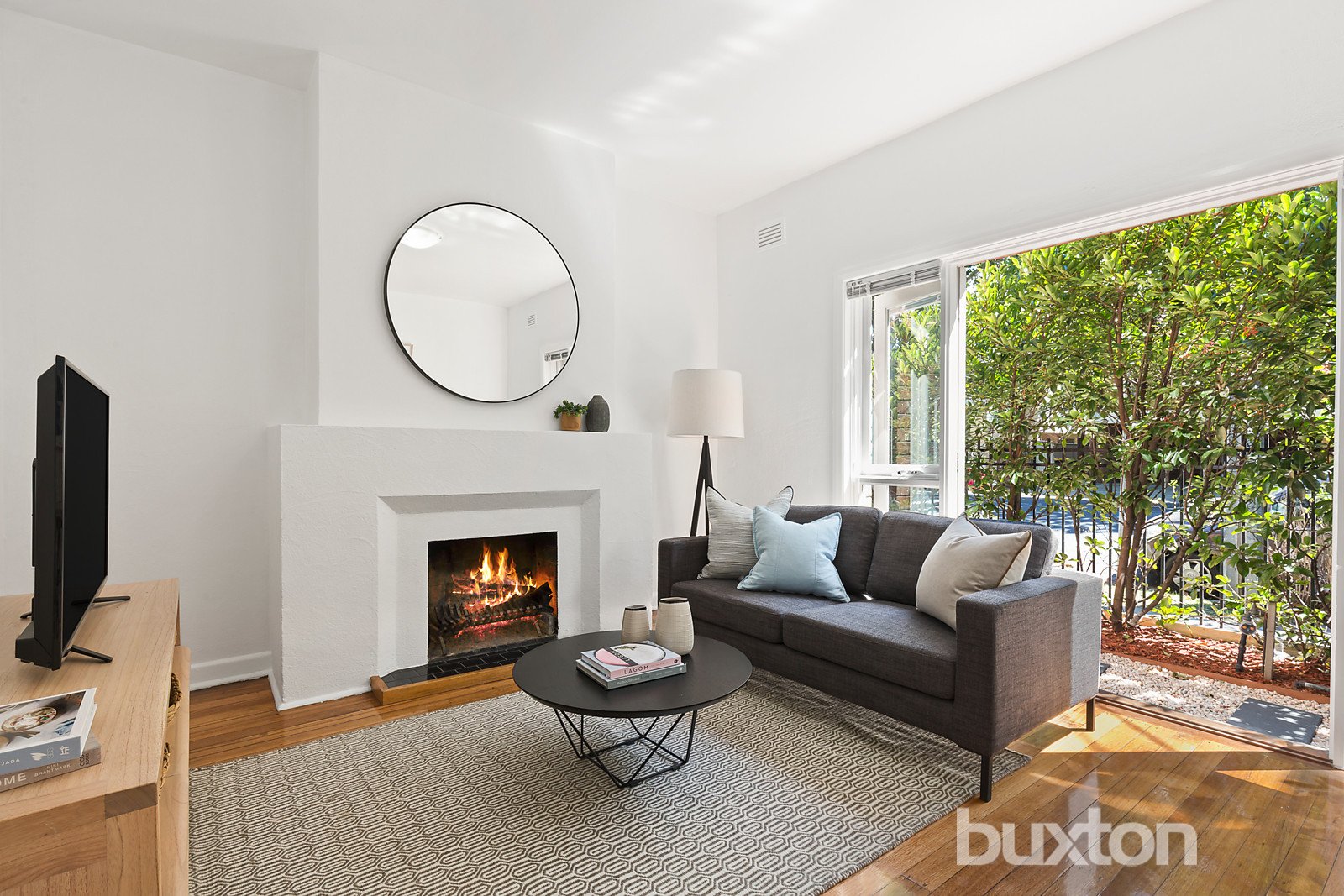 Gallery: 2/230 Barkly Street