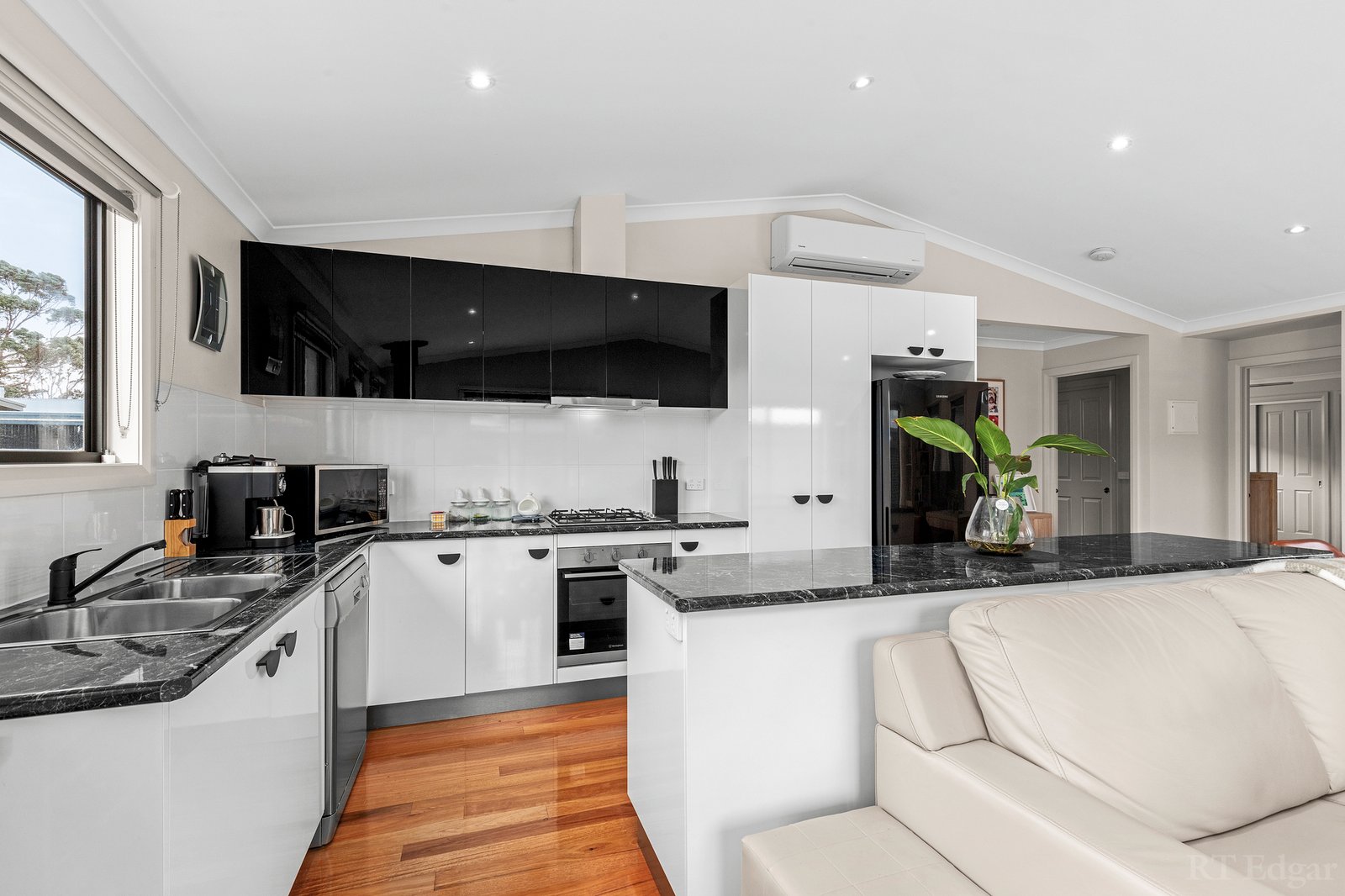 Real Estate and Property in 22/300 Clifton Avenue, Leopold, VIC