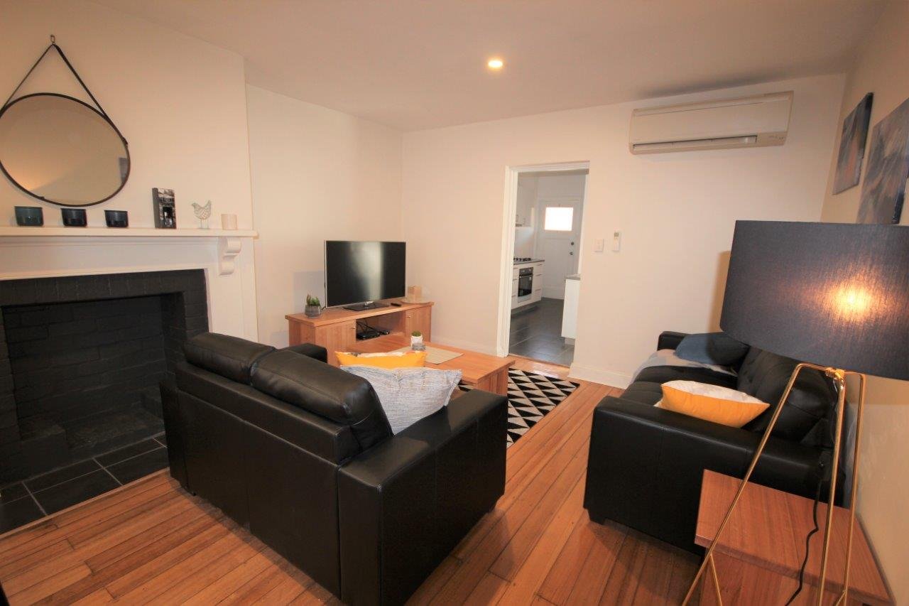 2/231 Macquarie Street HOBART 4