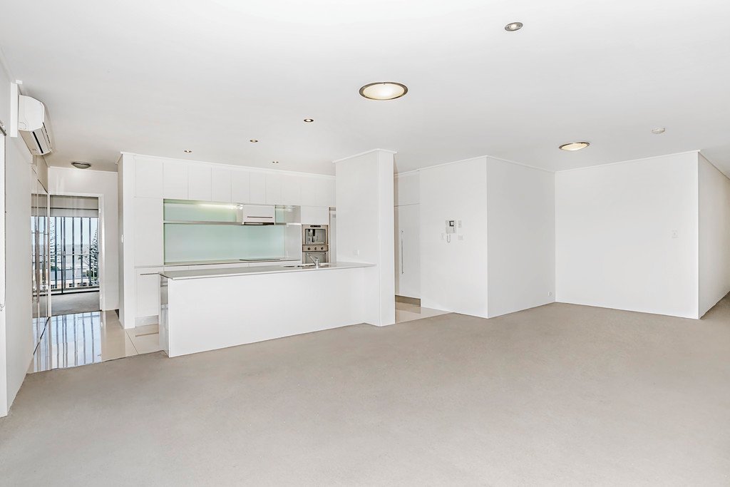 223/1 Toombul Ave  MIAMI 2