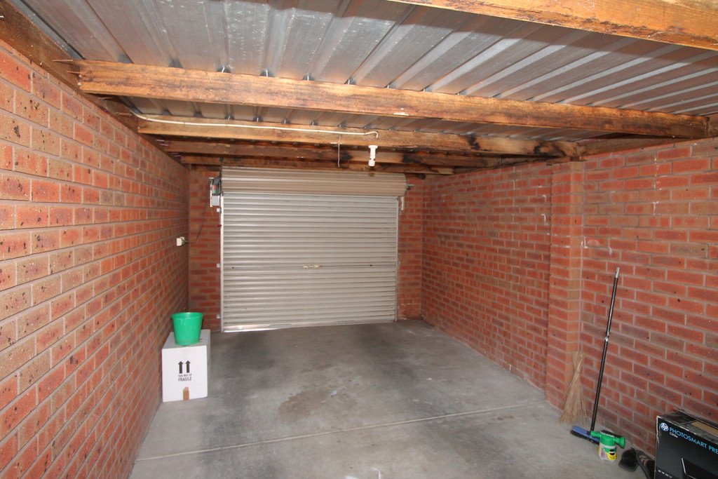 2/232 Albert Street SEBASTOPOL 10