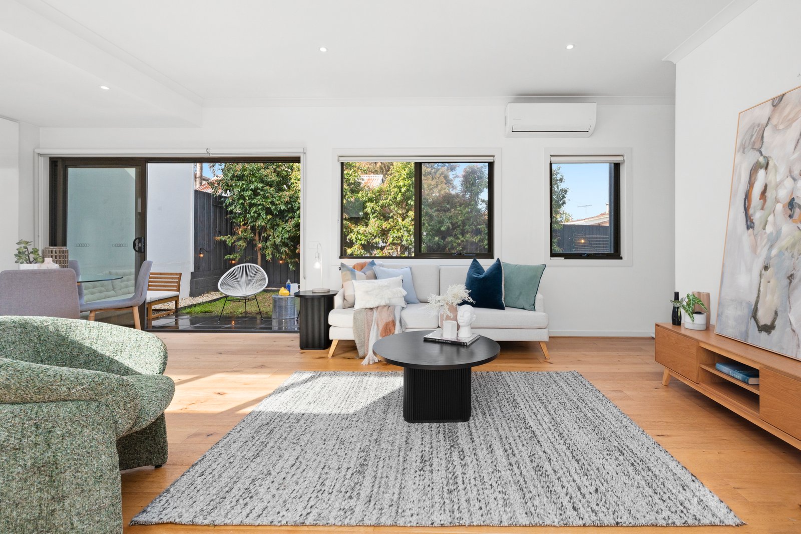 Gallery: 2/232 Balcombe Road
