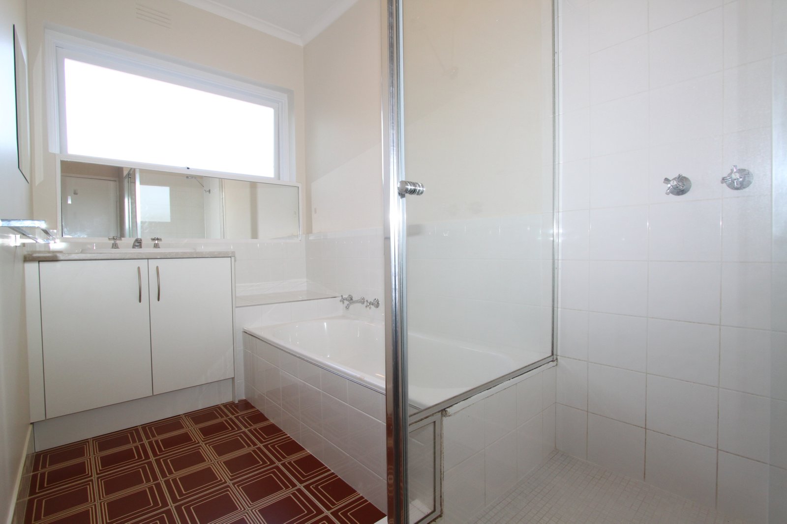 Real Estate and Property in 2/232 Barkly Street, St Kilda, VIC