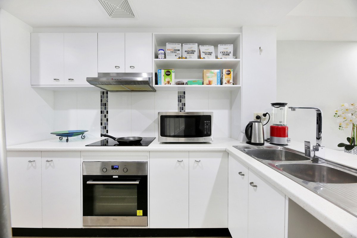 223/215 Cottesloe Drive Mermaid Waters 3