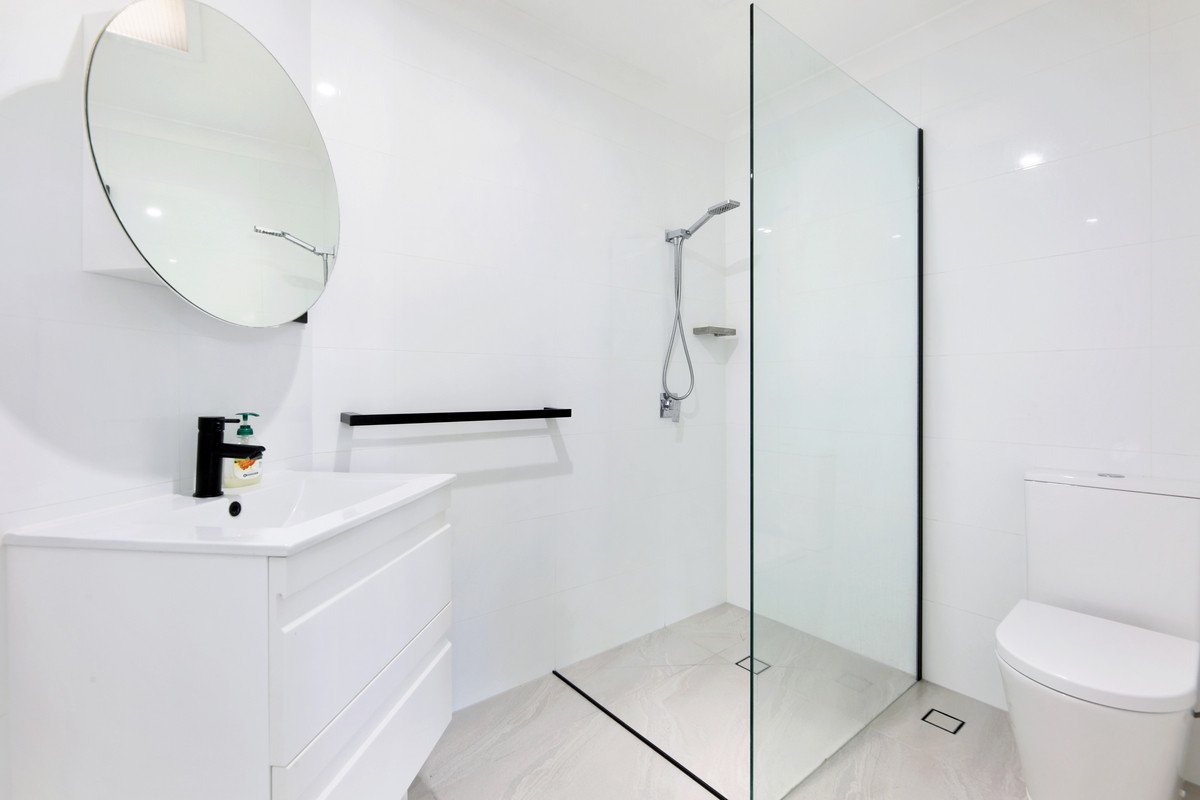 223/215 Cottesloe Drive Mermaid Waters 10