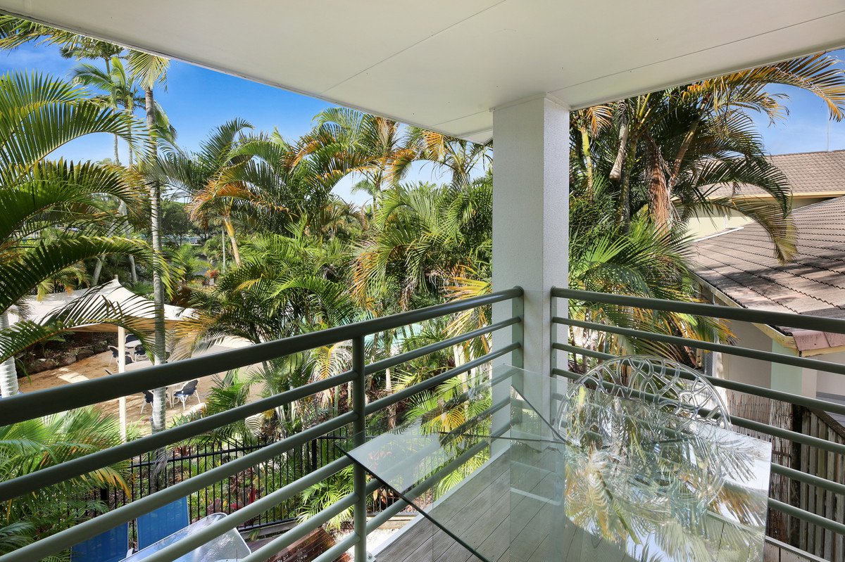 223/215 Cottesloe Drive Mermaid Waters 11