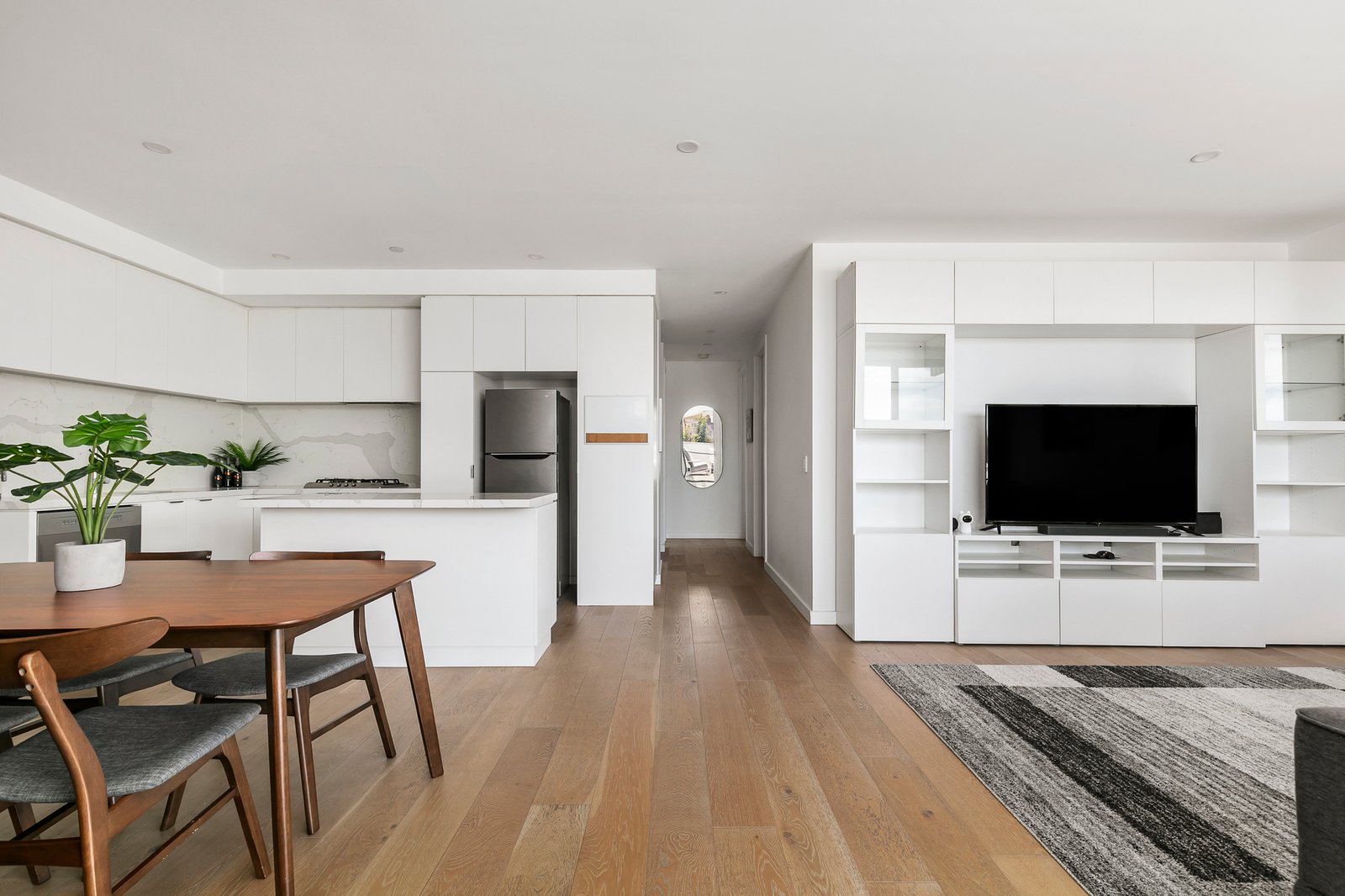 22/33 Queens Avenue, Doncaster, 3108