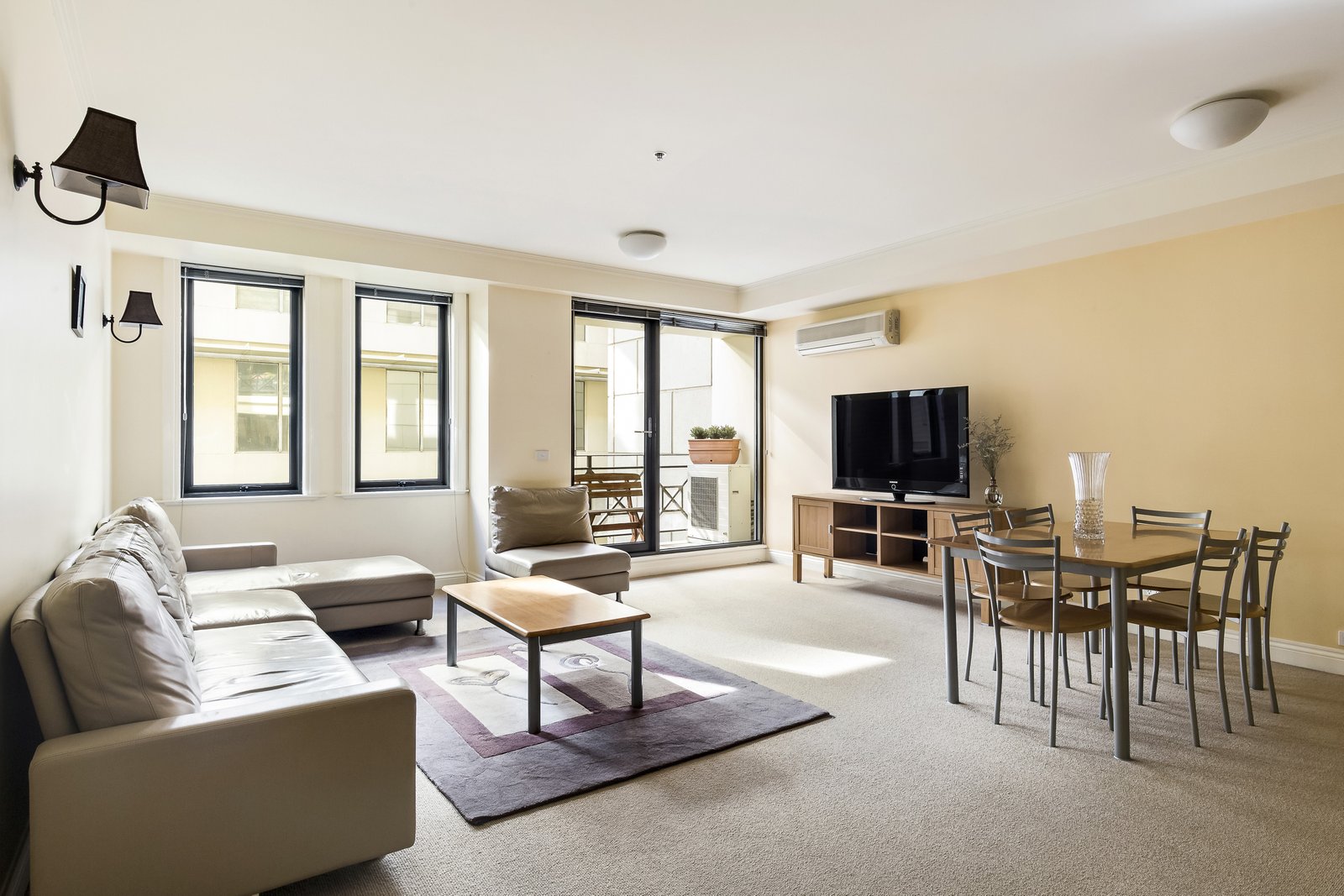 Gallery: 223/360 St Kilda Road