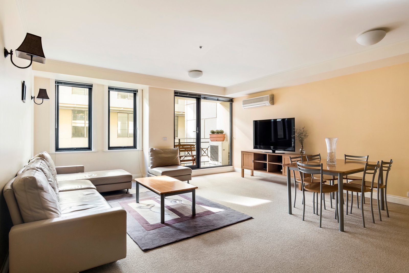 Gallery: 223/360 St Kilda Road