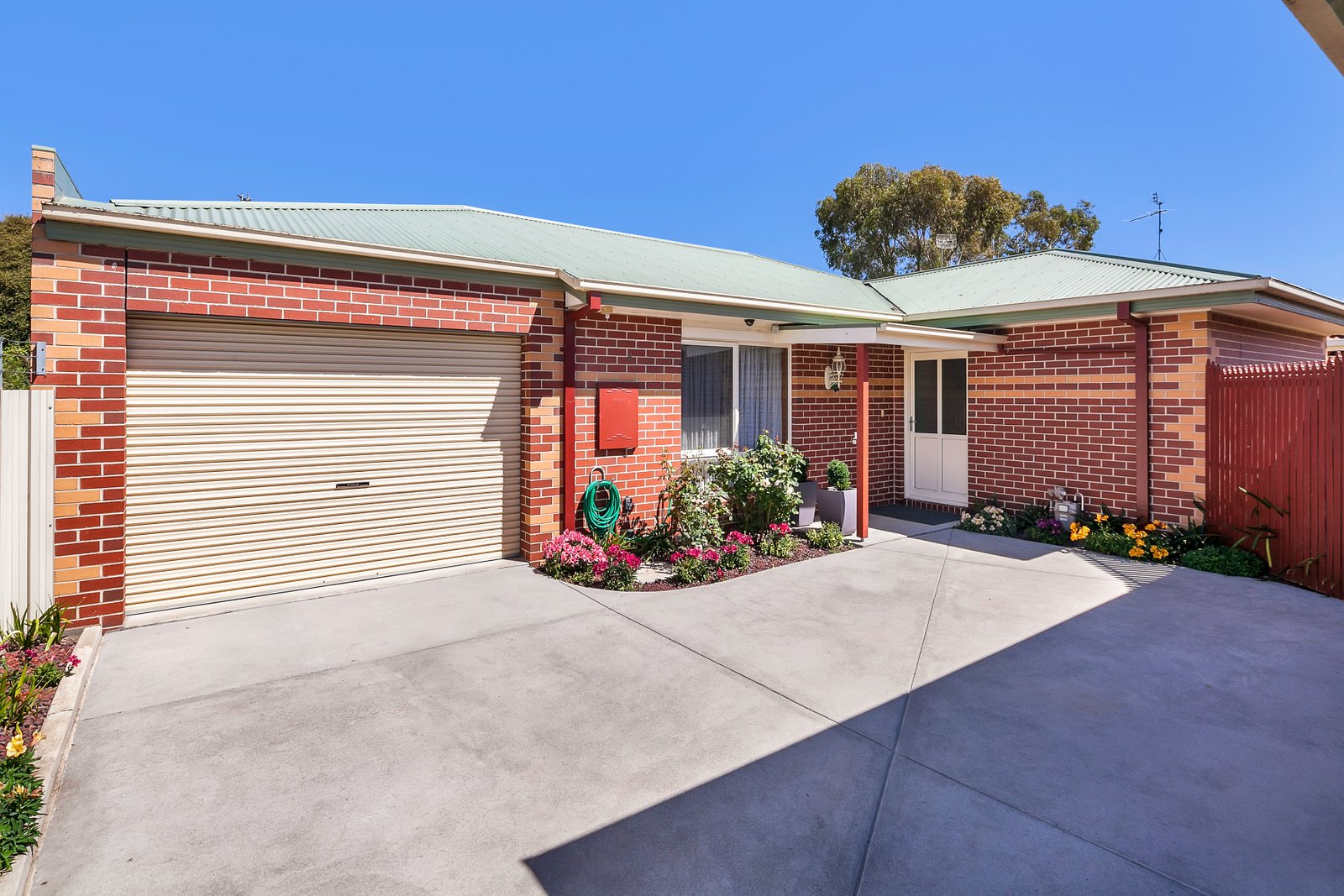 2/234 Albert Street SEBASTOPOL 2