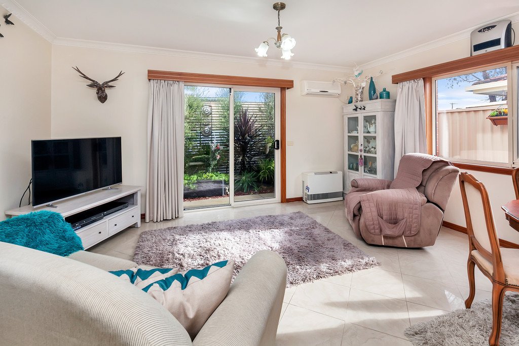 2/234 Albert Street SEBASTOPOL 6