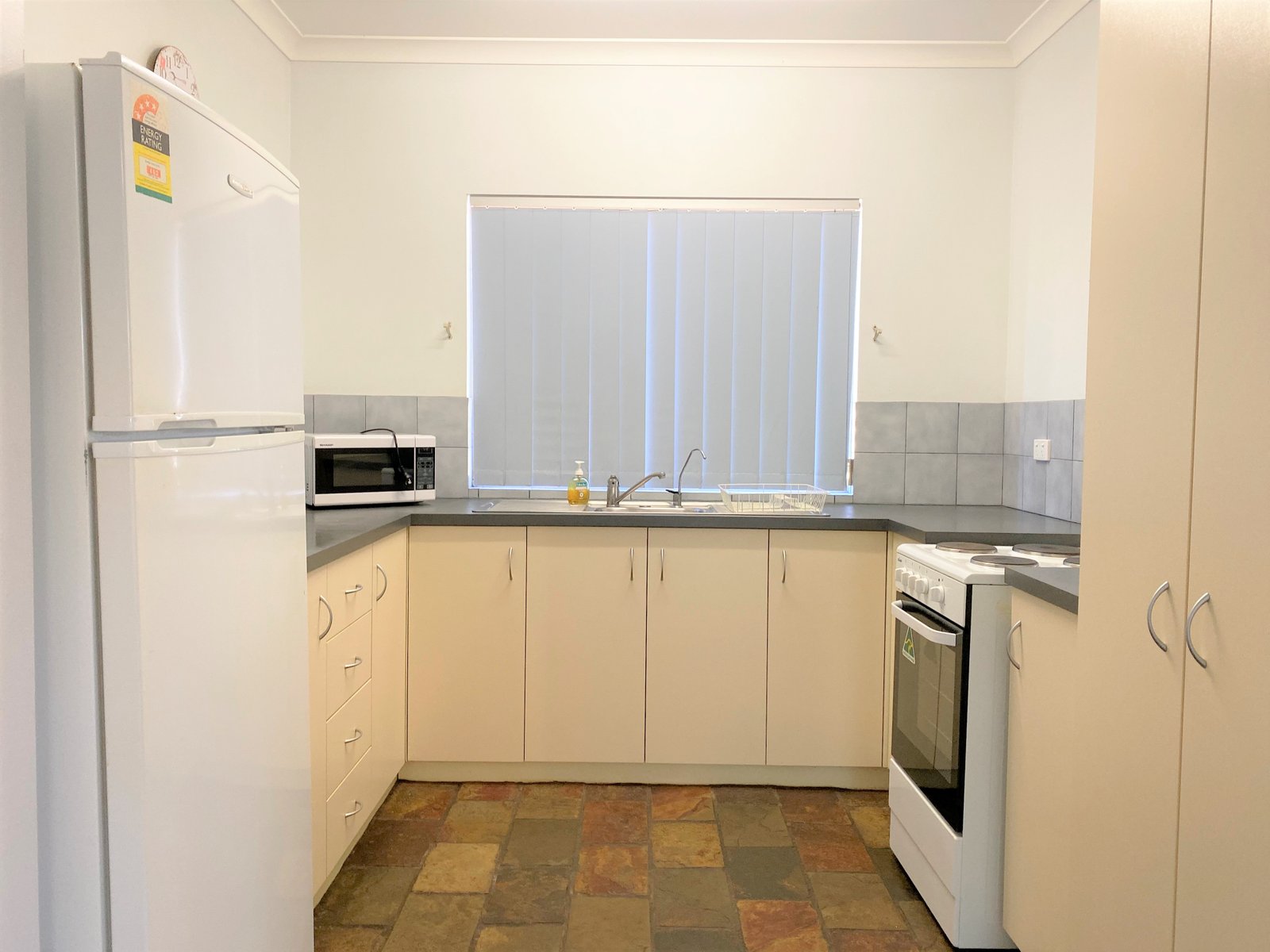 22/37 Taylor Road CABLE BEACH 5