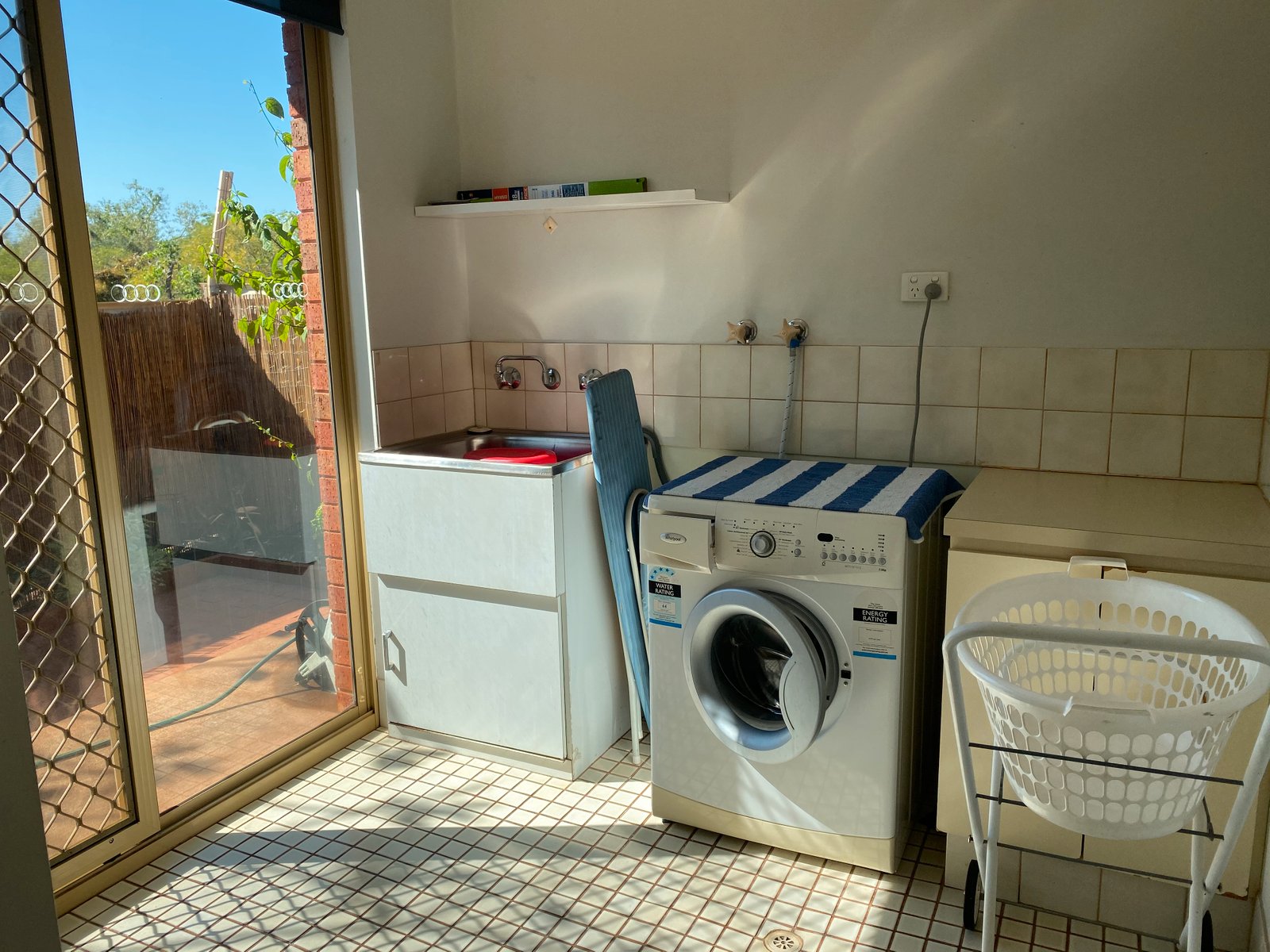 22/37 Taylor Road CABLE BEACH 9