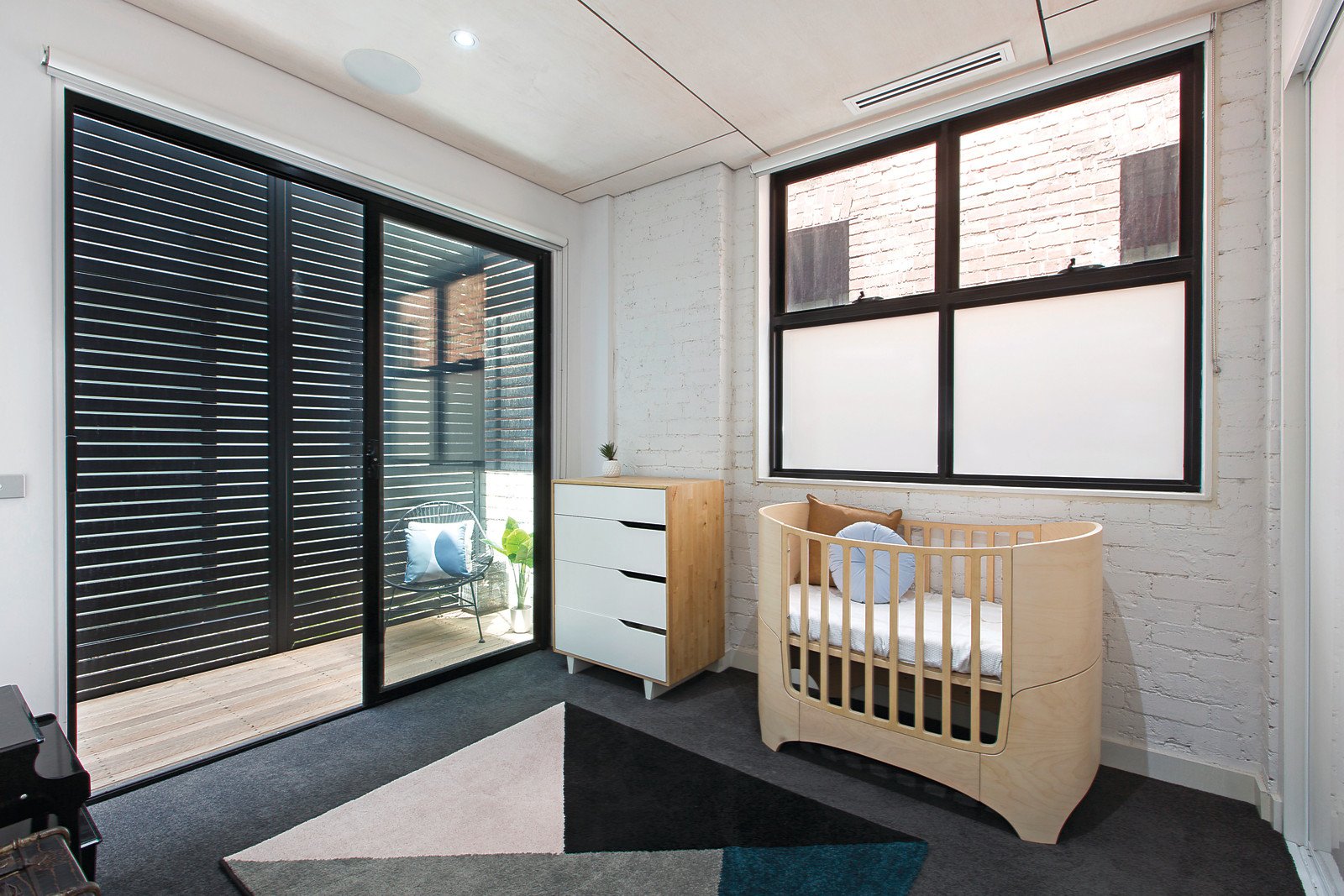 2/238 Ferrars Street, South Melbourne, VIC