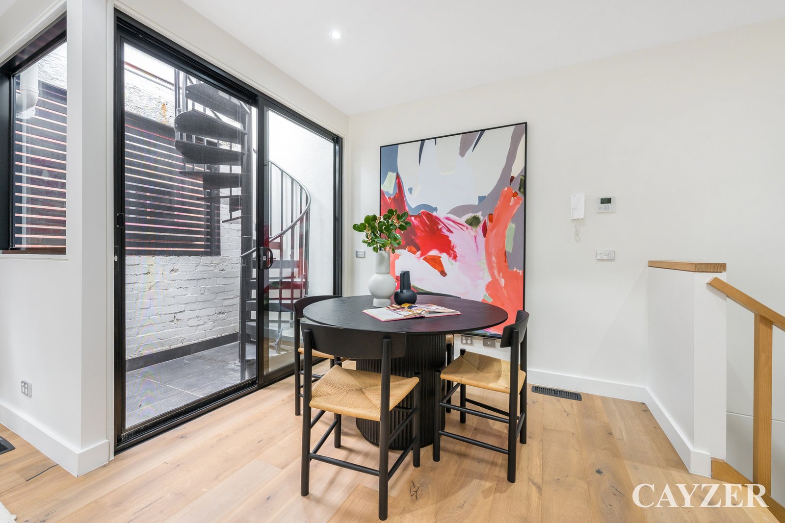 Gallery: 2/238 Ferrars Street