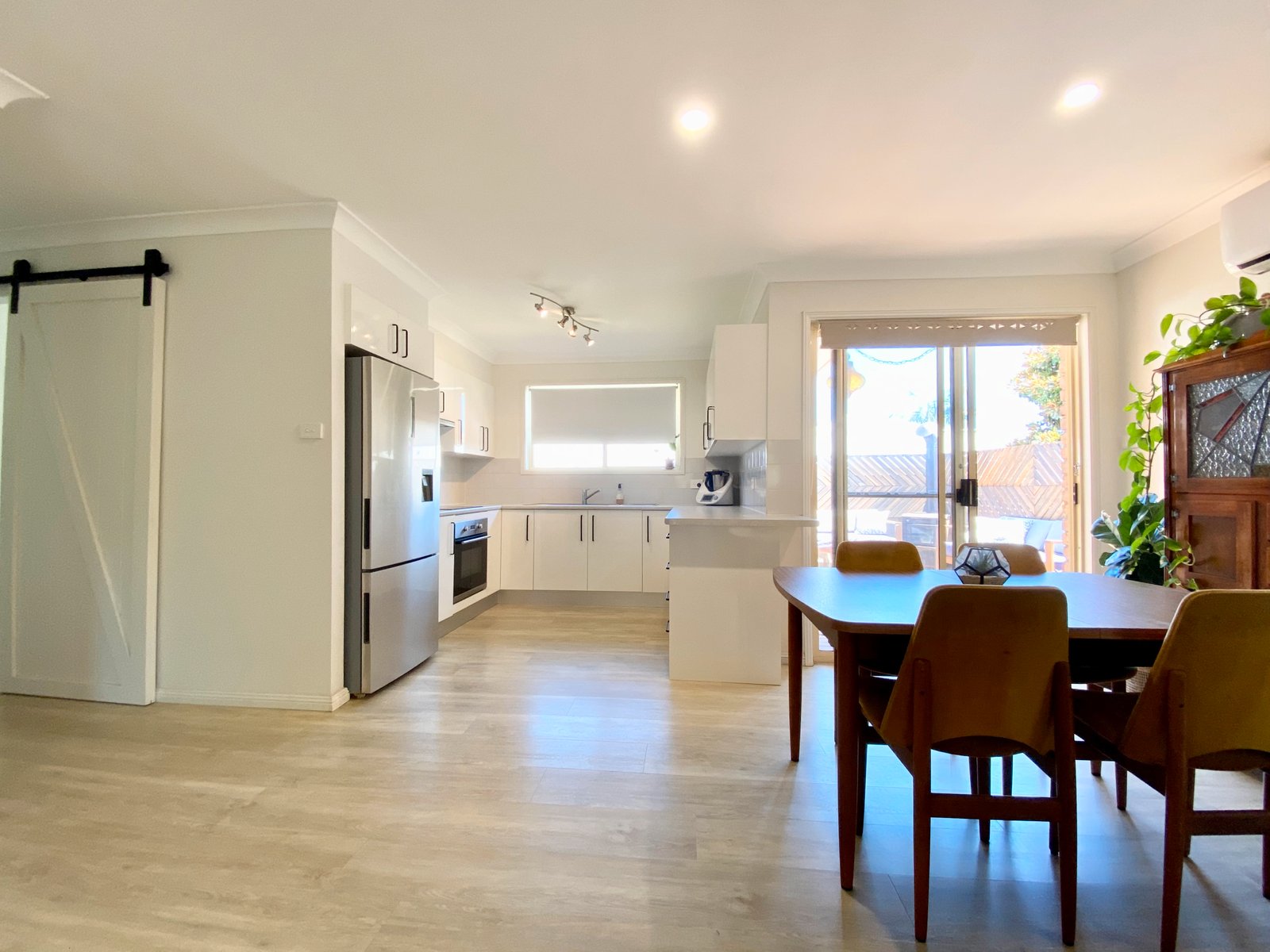 2/24 Bellmount Close ANNA BAY 2