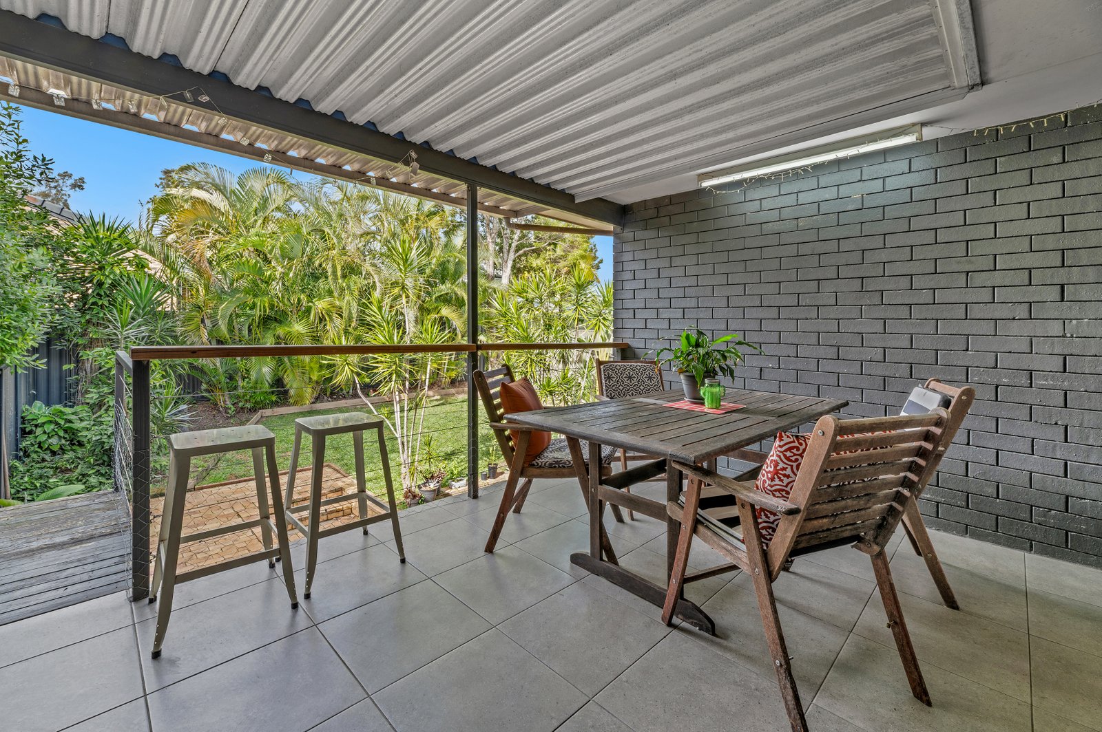 2/24 Corunna Crescent ASHMORE 9