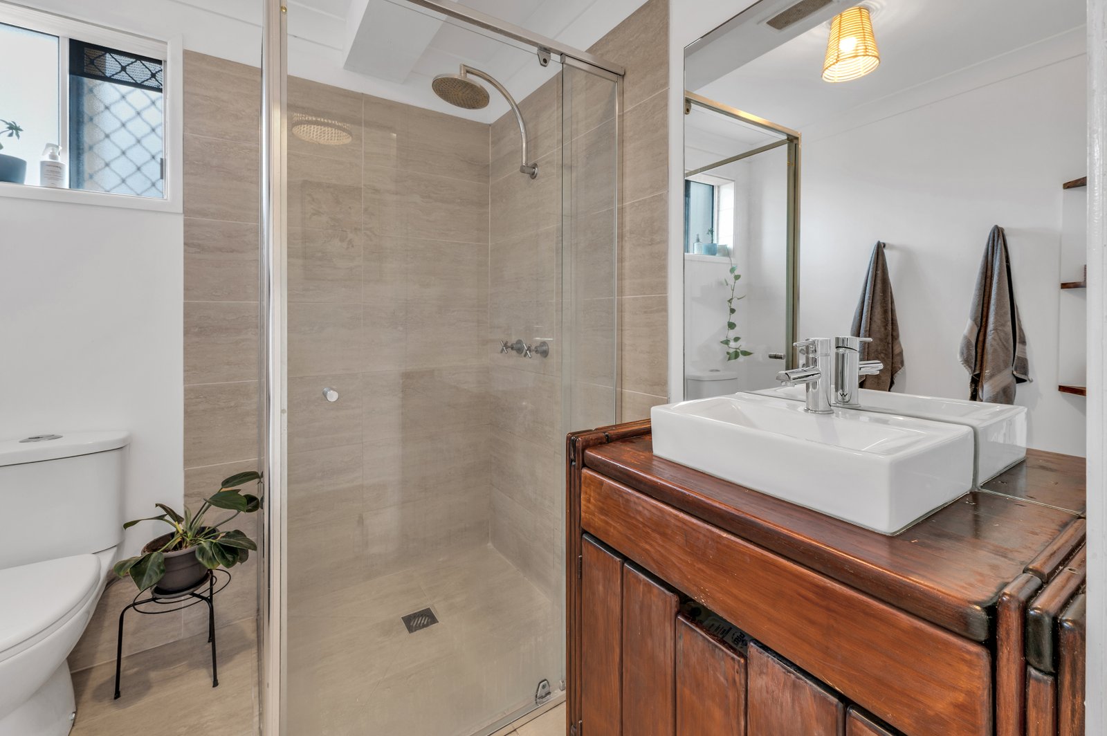 2/24 Corunna Crescent ASHMORE 20