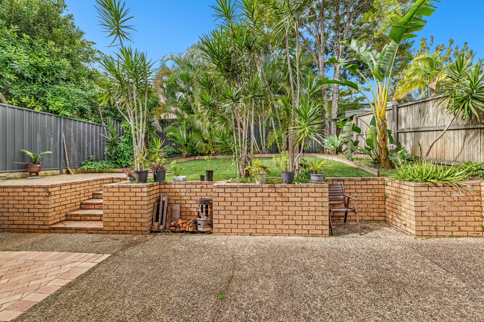 2/24 Corunna Crescent ASHMORE 25