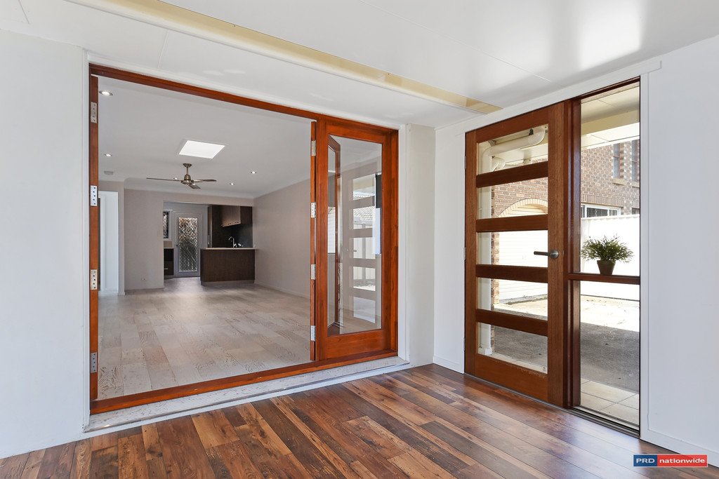 2/24 Doggett Drive MIAMI 6