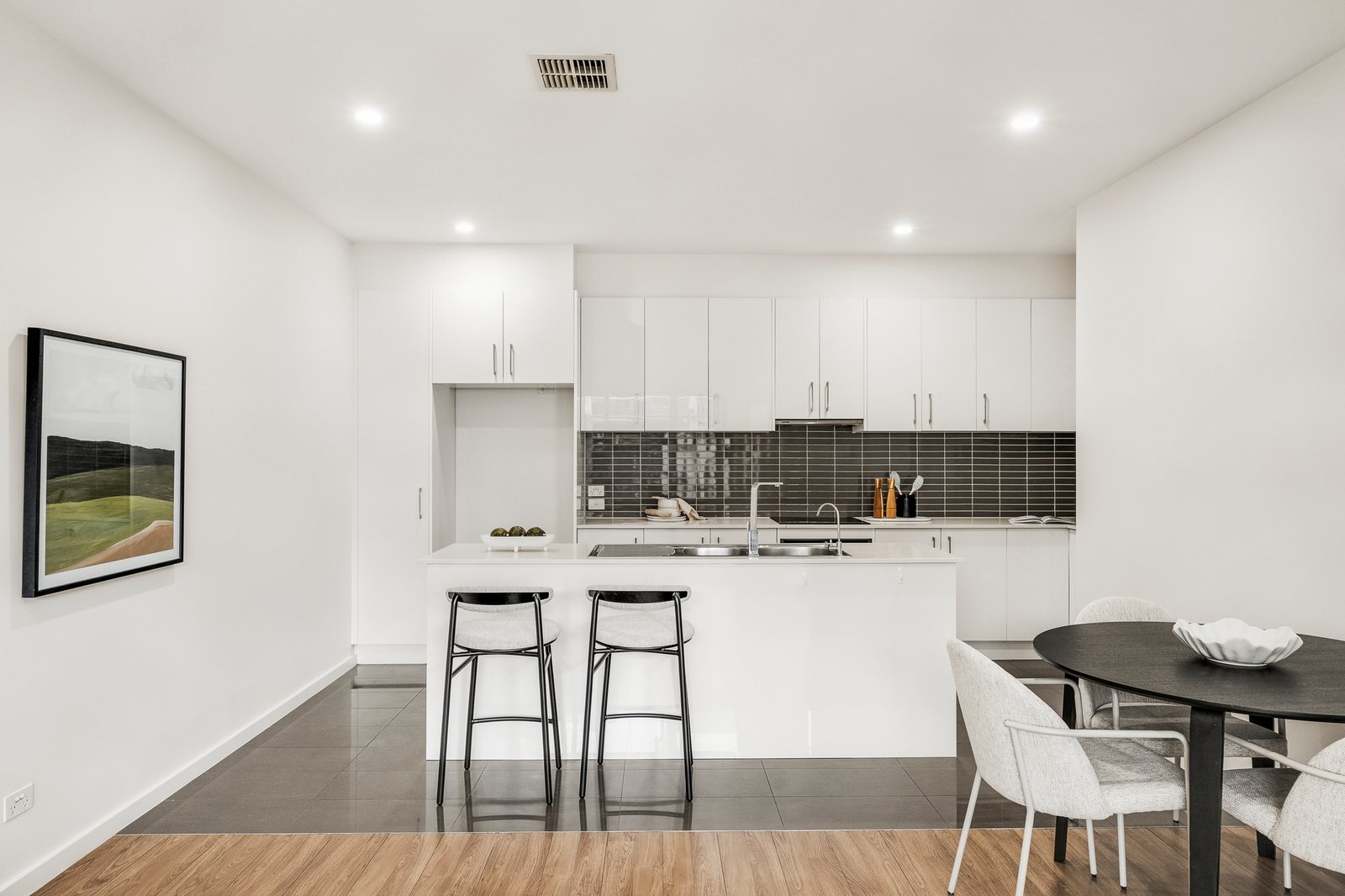 Gallery: 224 Elgin Street