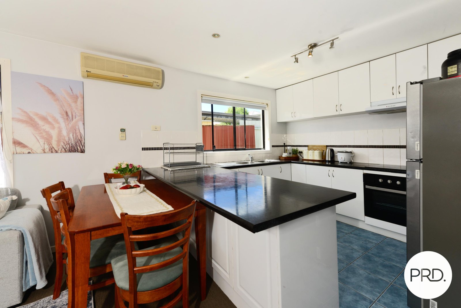 2/24 Elwick Road GLENORCHY 4