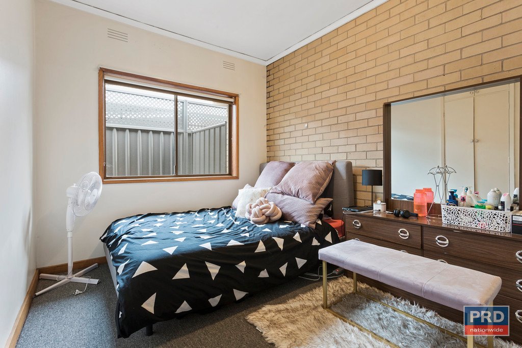 2/24 Hopetoun Street BENDIGO 7