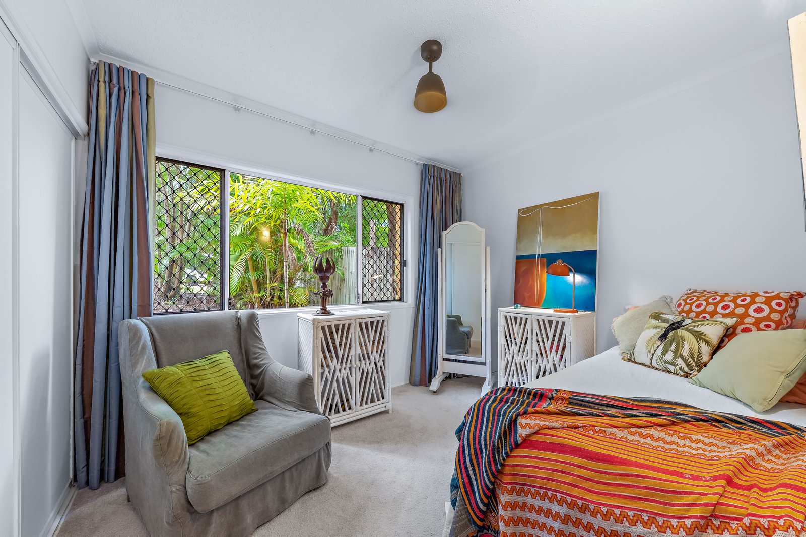 2/24 Island Drive CANNONVALE 10