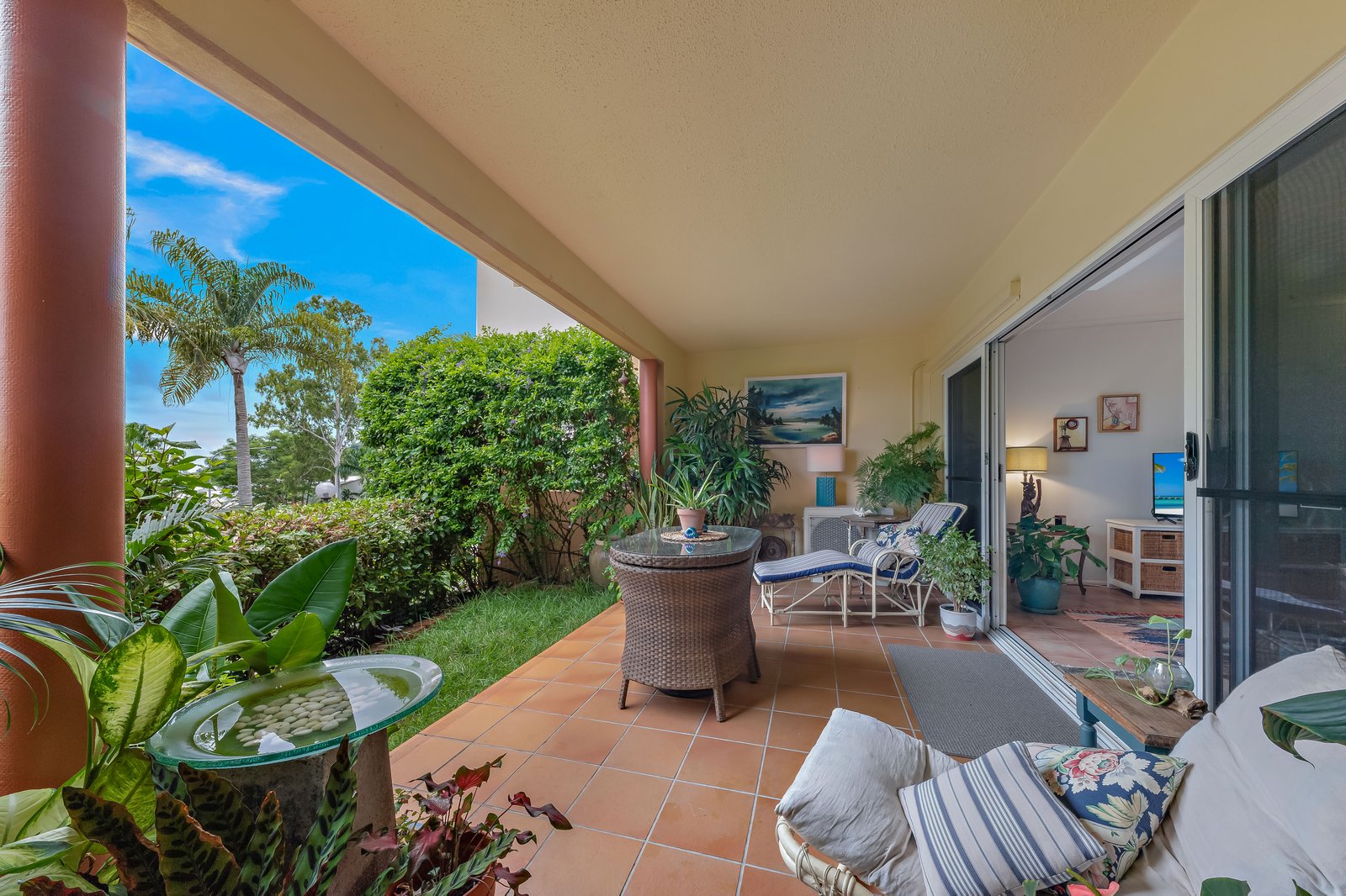 2/24 Island Drive CANNONVALE 8