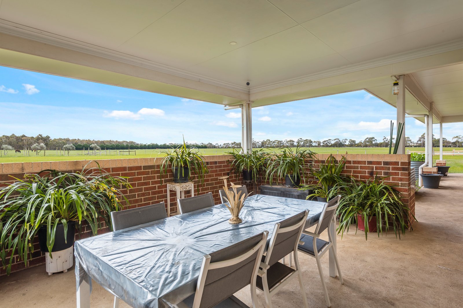 Real Estate and Property in 224 Kennedys Lane, Darraweit Guim, VIC