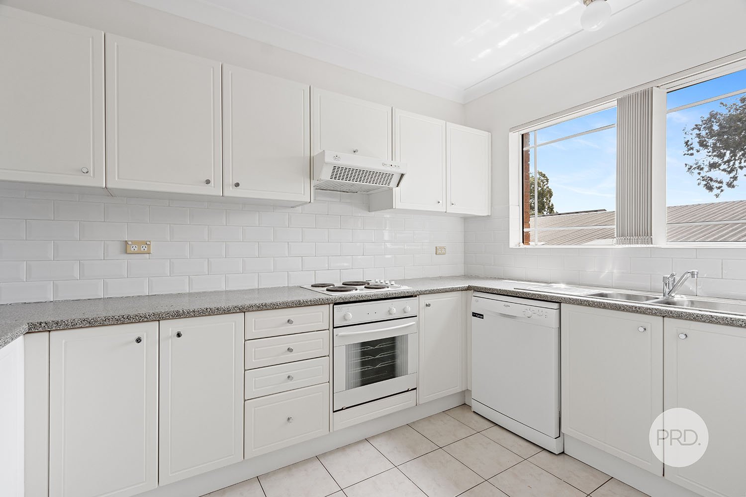 2/24 Letitia Street OATLEY 2