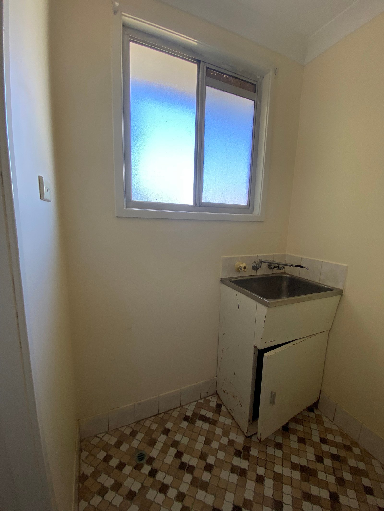 2/24 Manilla Road TAMWORTH 6