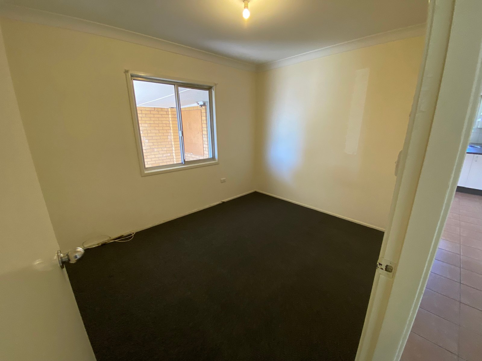 2/24 Manilla Road TAMWORTH 7