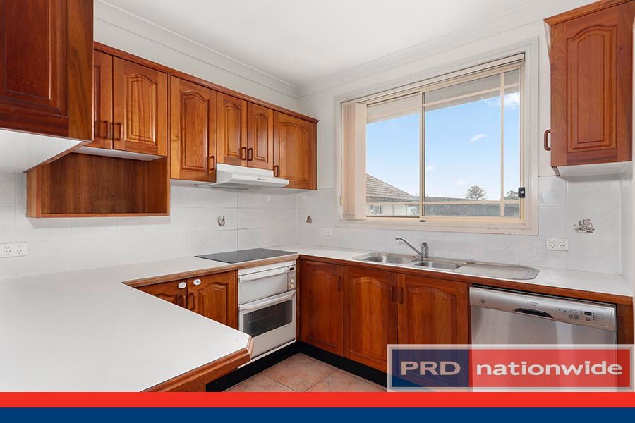 2/24 Myall Street OATLEY 3