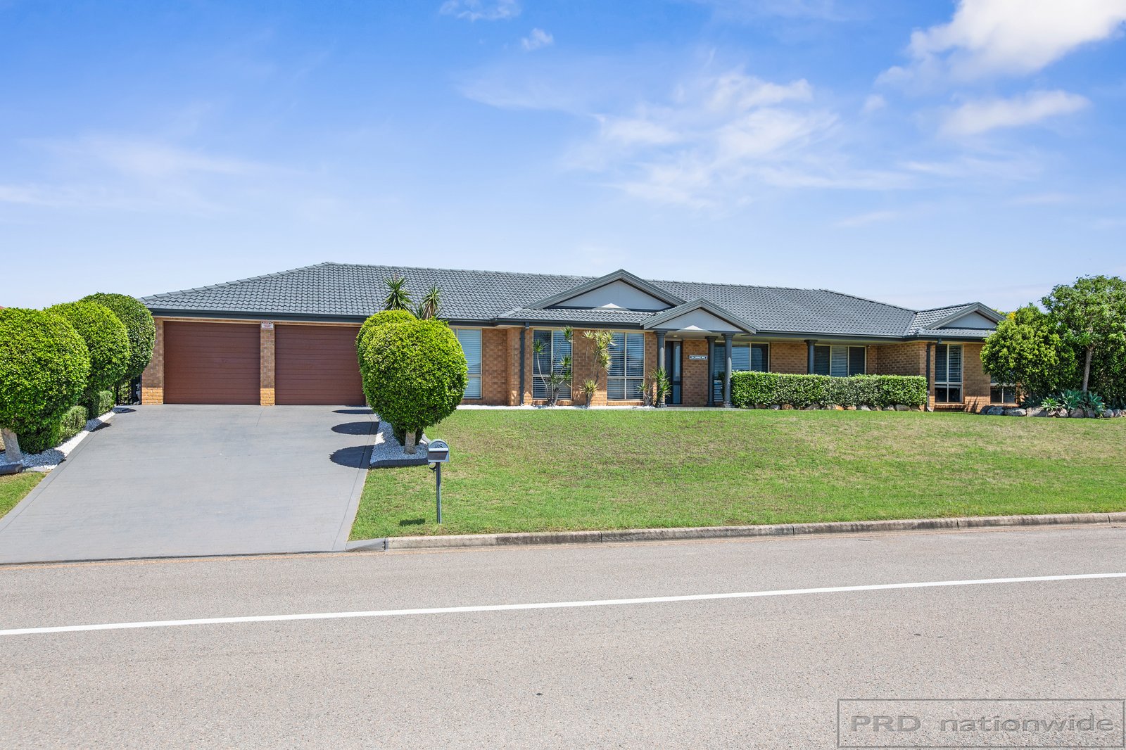 224 Somerset Drive THORNTON 2
