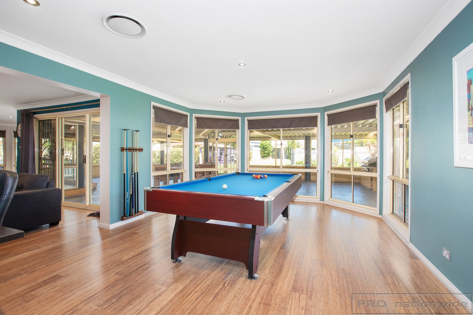 224 Somerset Drive THORNTON 4